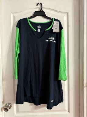 Majestic Women’s Seattle Seahawks Tshirt Dress NWT 2X. JN-80